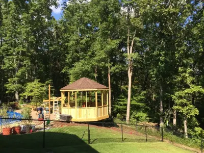 Shelby Decks - Fence Installation in Birmingham, AL