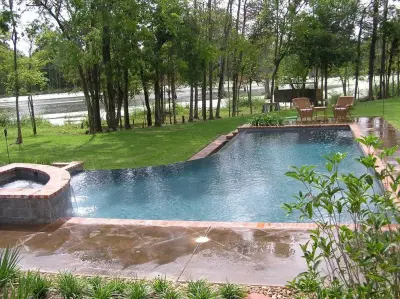Ewing Pool & Spa - Custom Home Builders in Alexandria, LA