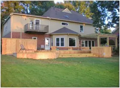 D.R.I. Contractors - Fence Installation in Memphis, TN