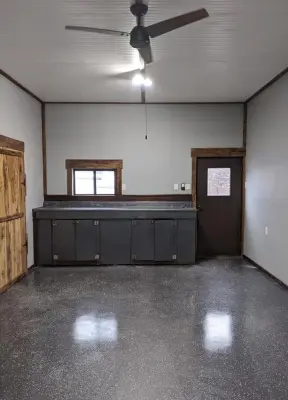 Short-Handed Maintenance and Repair - Deck Building & Repair in Jasper, IN