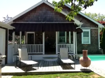 LLOYD'S OF MILLVILLE INC. DBA Lloyd's Awnings - Commercial Construction Services in Millville, NJ