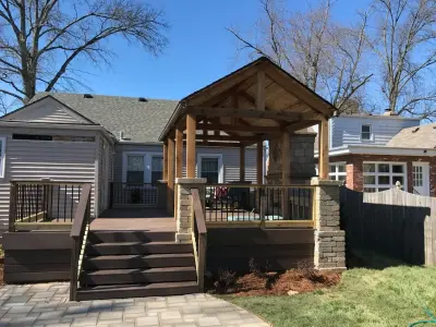 Robertson outdoor area by Preferred Outdoor Designs