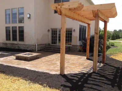 Pony Lawncare and Landscaping - Retaining Wall Construction in Delaware, OH