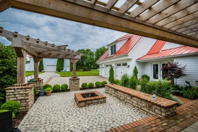 Smart Cole | Addition & Renovation by Pony Lawncare And Landscaping