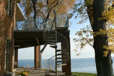 Midwest Universal Carpentry, Inc - Bathroom Remodeling in Wyandotte, MI