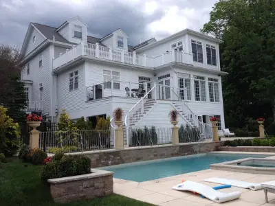Living Sunroom Conservatory by New England Sunrooms & Conservatories, Inc.