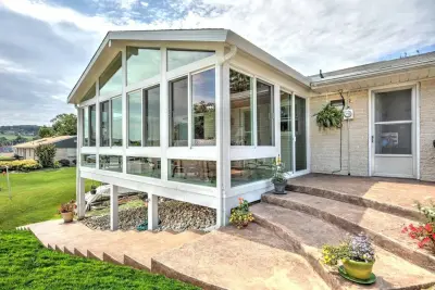 Garrety Glass / Betterliving Sunrooms - Window Installation & Replacement in Dallastown, PA