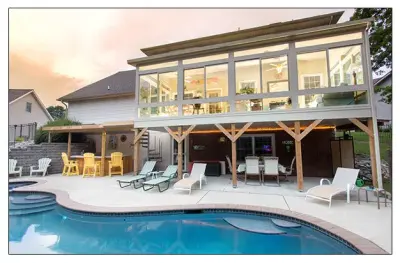Sunroom Spaces by Garrety Glass