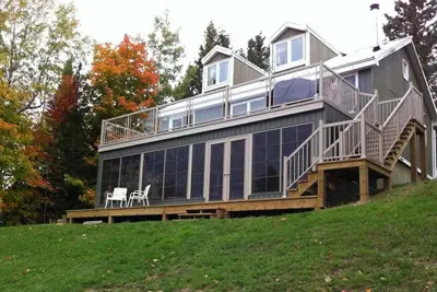 K B SunSpaces Elite Glass Railings — Deck Building & Repair project by K B Sunspaces