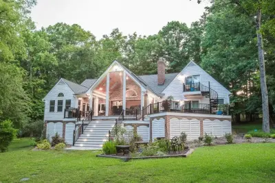 The Deck Tech Inc - Deck Building & Repair in Moseley, VA