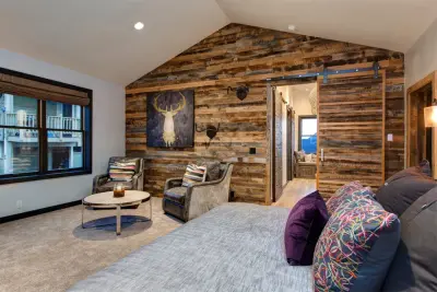 Historic Town Park City, Utah — Interior Design & Decorating project by Chalet And Co.