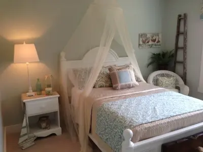 Sciuga Builders Home Showcase — Interior Design & Decorating project by Lisa Ryan, Smart Move Design