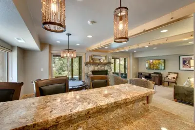 Tahoe Lake Cabin — Interior Design & Decorating project by Interior Motives