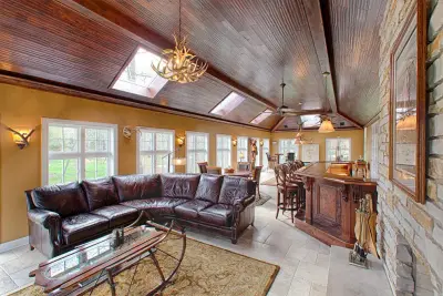 Rustic Remodel in Plano — Interior Design & Decorating project by Kathleen Newhouse Interiors
