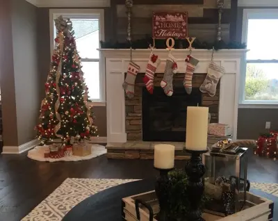 Burlington, KY Holiday Decor Project — Interior Design & Decorating project by Just Jillin Interiors