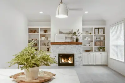 Project Hohne / Renovation Design / College Station, TX — Interior Design & Decorating project by Adele Interiors