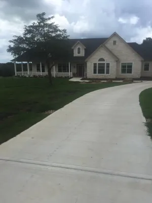 PSI Landscape and Irrigation, LLC - Fence Installation in Bellville, TX