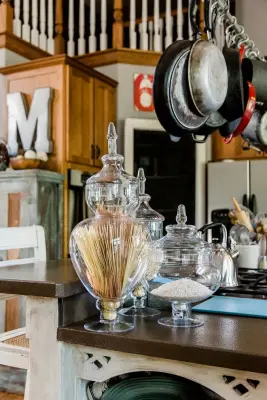 M. R. — Interior Design & Decorating project by Restoration Details
