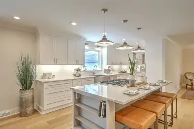 Contemporary Ranch — Interior Design & Decorating project by Michele Enersen Designs