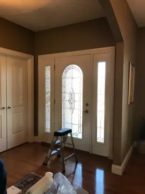 Cornice Board with Reverse Roller Shade — Interior Design & Decorating project by Debbie Fornoff Interior Design And Draperies