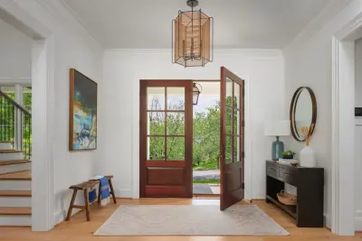 Roberts Street — Interior Design & Decorating project by Maura McCool Design