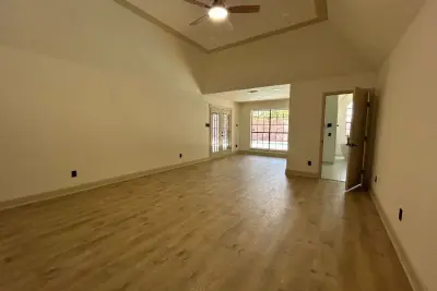 Rochester Avenue — Interior Design & Decorating project by Morphe Home Staging & Design