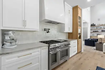 Stories Told Decorator - Smart Home & Theater Installers in Bryan, TX