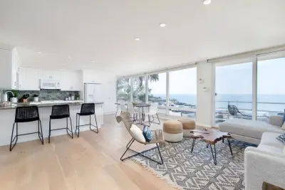 Ocean Breeze — Interior Design & Decorating project by Blythe Interiors
