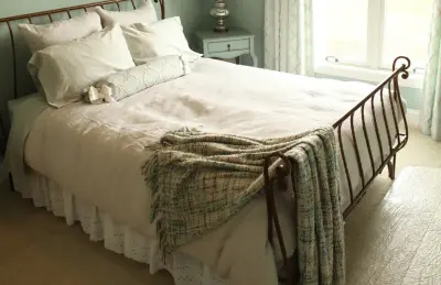 Vintage Elegance Accommodations — Interior Design & Decorating project by Ambiance Design Gallery