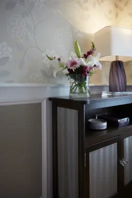 Tina Dann-Fenwick Interiors - Window Installation & Replacement in Lake Forest, IL