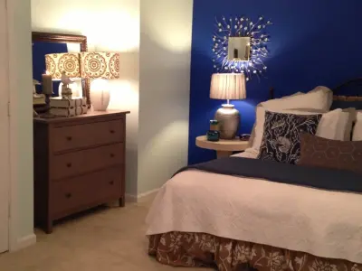 Condo Staging on St. Simons Island — Interior Design & Decorating project by FabDiggity Inc.