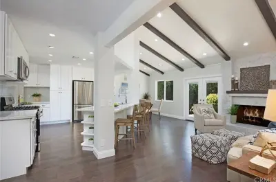White Kitchen Staging — Interior Design & Decorating project by HOM Staging & Design