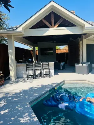 Texas Personalized Patios — Interior Design & Decorating project by Kathleen Newhouse Interiors