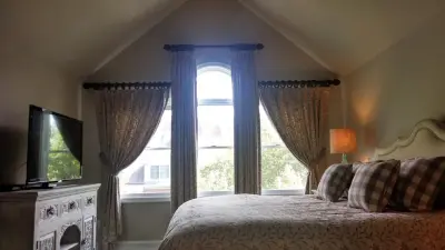 Formal Traditional - Custom Cabinets & Cabinetry in Warrenton, VA