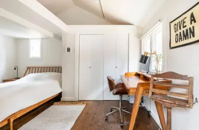 The Bearsville Cottage in New York — Interior Design & Decorating project by Wood & Milk Studio