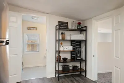 dh Design Studio - Custom Cabinets & Cabinetry in Raytown, MO
