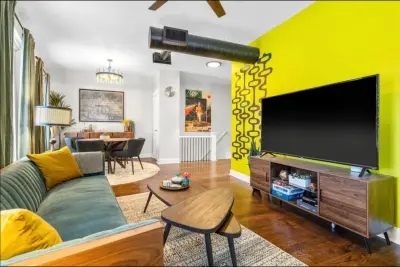 dh Design Studio - Custom Cabinets & Cabinetry in Raytown, MO
