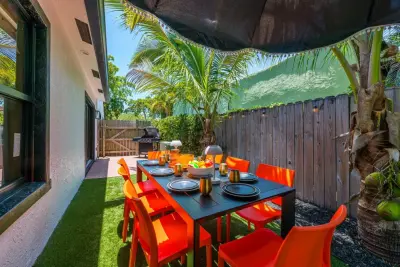 Creative Elements By Jen - Window Installation & Replacement in Lake Worth, FL