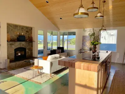 The 2019 Architectural Tour of The Sea Ranch — Interior Design & Decorating project by Dandi Designs