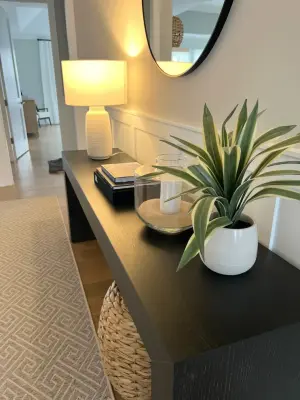 Queen Bee Interiors - Interior Design & Decorating in Western Springs, IL