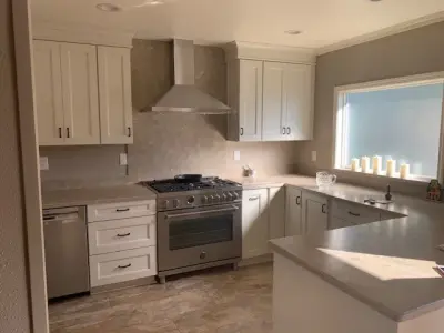 Enduring Kitchen Revamp — Interior Design & Decorating project by Gracelynn Interiors (Designs By Lauren Tait)