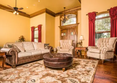 Pittsburg Interiors - Kitchen Remodeling in Pittsburg, KS