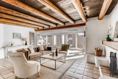 Southwestern Ranch-Style Home — Interior Design & Decorating project by Pink Dwelling
