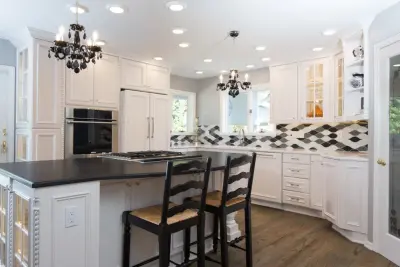 Bettina Rasmussen Mirror Pond Design - Kitchen Remodeling in Redmond, OR
