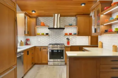 Bettina Rasmussen Mirror Pond Design - Kitchen Remodeling in Redmond, OR
