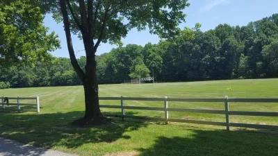 RH Hilarios Landscaping LLC - Seasonal Yard Cleaning in Hyattsville, MD