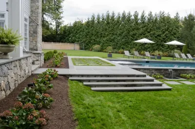 Robidoux Landscaping Inc. - Retaining Wall Construction in Norwalk, CT