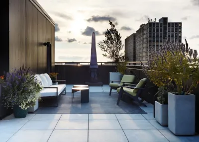 Rooftopia, LLC - Outdoor Lighting Installation in Chicago, IL