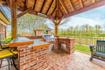 DFW Elite Outdoors - Fence Installation in Mckinney, TX
