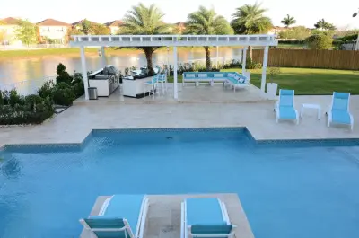 Luxapatio - Deck Building & Repair in Miami, FL
